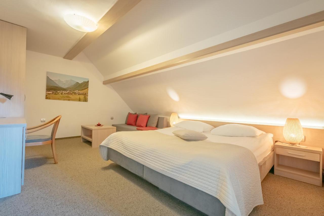 Garni Hotel Miklic Kranjska Gora Exteriör bild