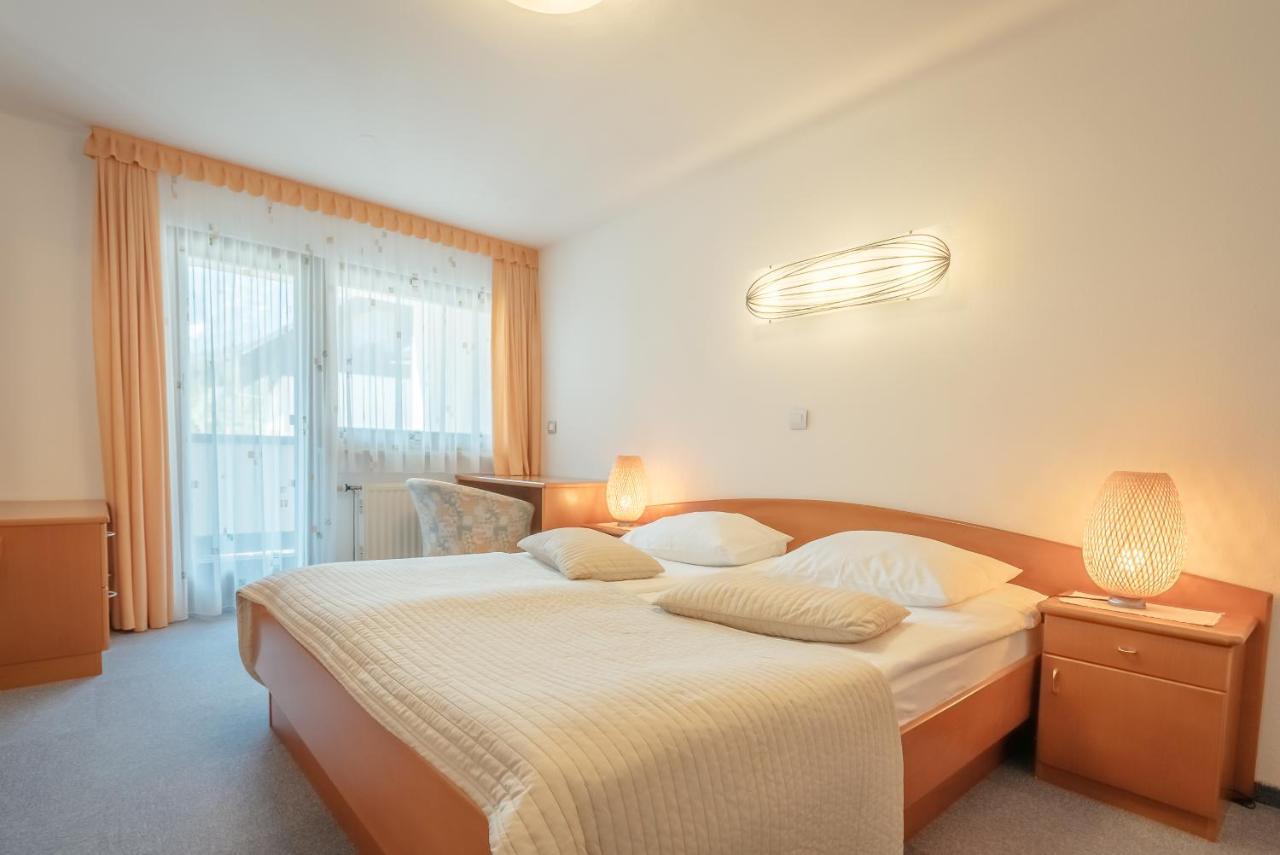 Garni Hotel Miklic Kranjska Gora Exteriör bild