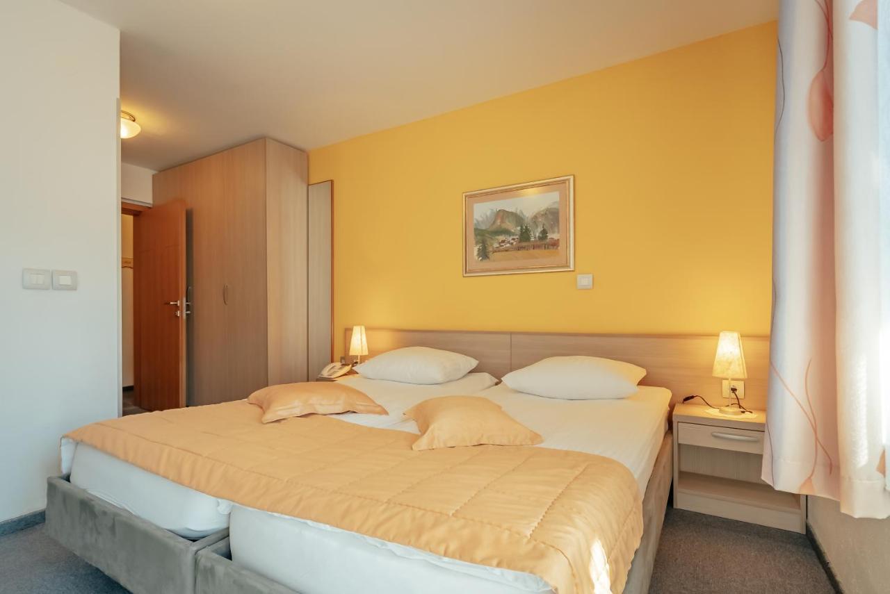 Garni Hotel Miklic Kranjska Gora Exteriör bild